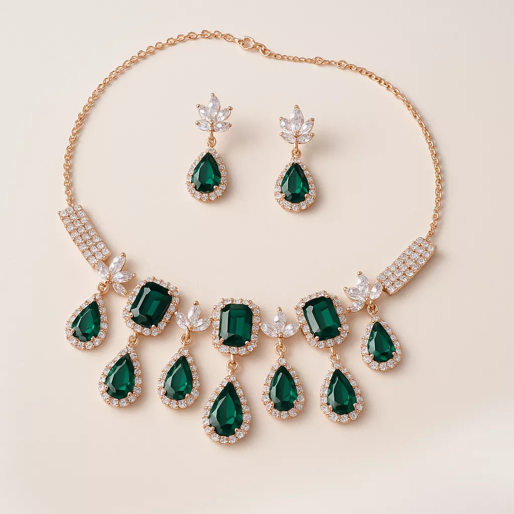 Emerald Queen Necklace Set